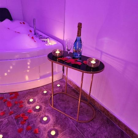 Apartamento Love Jacuzzi Leilighet Cartagena Eksteriør bilde